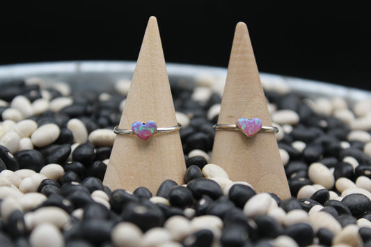 Native American Heart-Shaped Pink Opal Ring – Sterling Silver Romantic Design